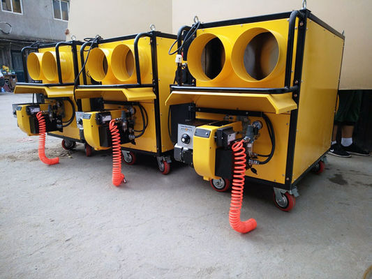 China 110 V / 60 Hz Chick Brooding Equipment 2x250 Mm Dia With 100 L Oil Tank supplier