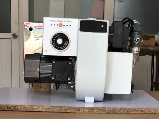 220 V / 50 Hz Fuel Oil Burner , 25 Kg Oil Burner Boiler Easy Operation