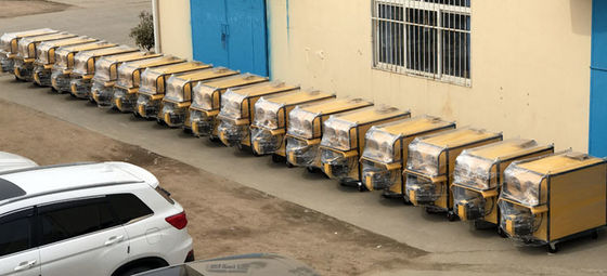 Durable Chicken Waste Oil Heater SS Combustion Chamber With Four Wheel